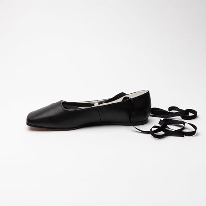 Bronte Slippers (Black)