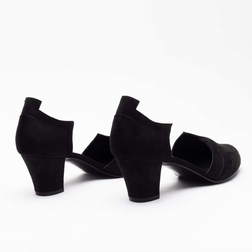 Christine Vintage Pumps (Widow Black)