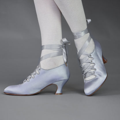 Foxtrot Edwardian Pump (Ice Blue)