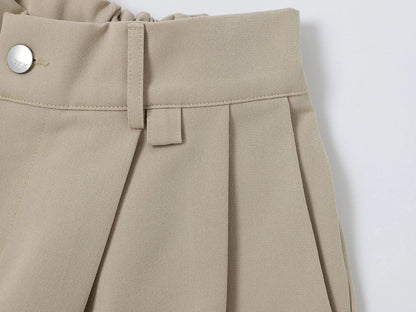 LOOSE FIT PLEATED 'SAND' SHORTS