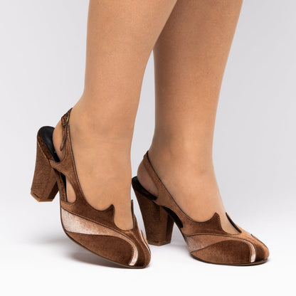 Kathryn Vintage Slingbacks (Hazelnut Wand)