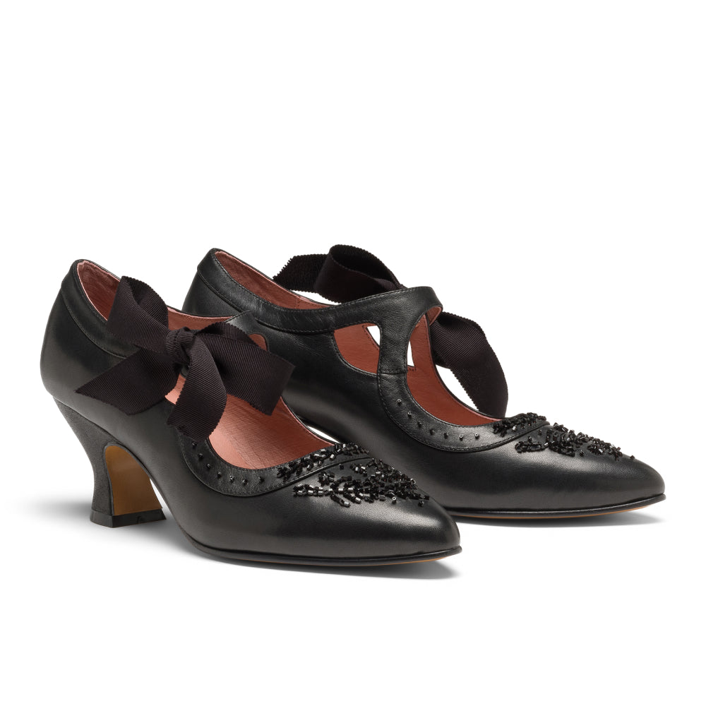 Laurel Beaded Edwardian Shoes Wide (Black)