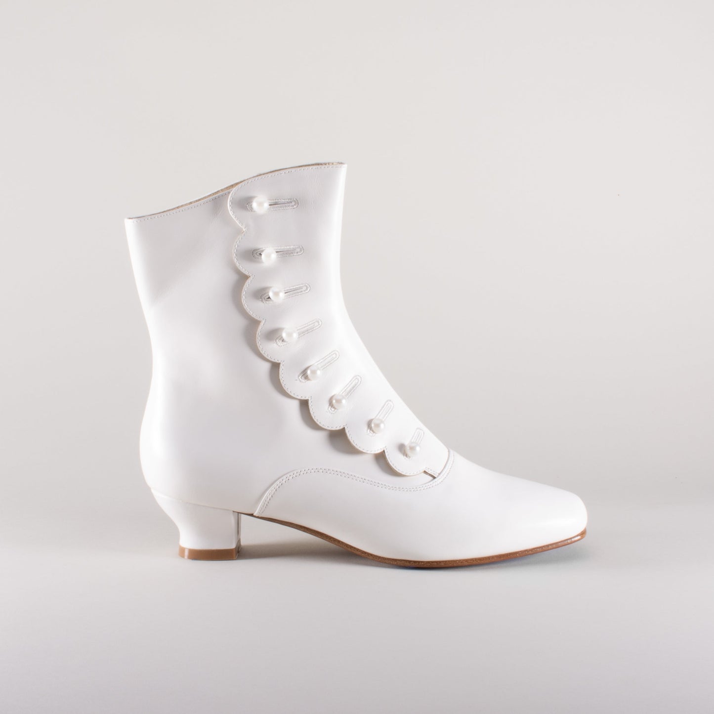Renoir Victorian Button Boots (Soft Ivory)