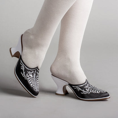 Antoinette 18th Century Mules (Black)