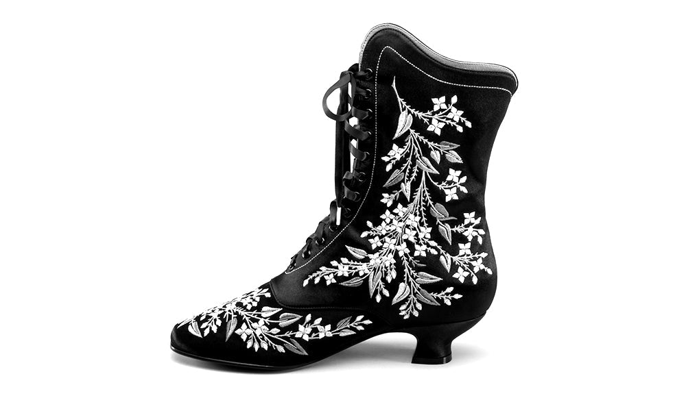 Flora Women's Embroidered Boots (Black)