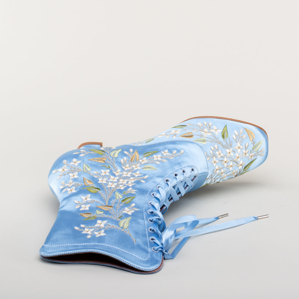 Flora Women's Embroidered Boots (Blue)
