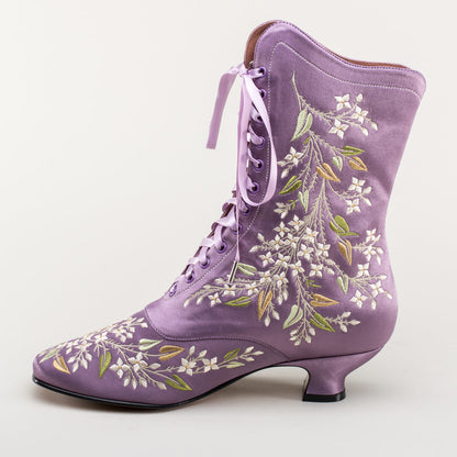 Flora Women's Embroidered Boots (Lavender)