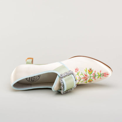 Primrose 18th Century Shoes (Ivory/Celadon Green)