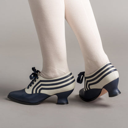 Bernadette Edwardian Oxfords Wide (Navy/Ivory)