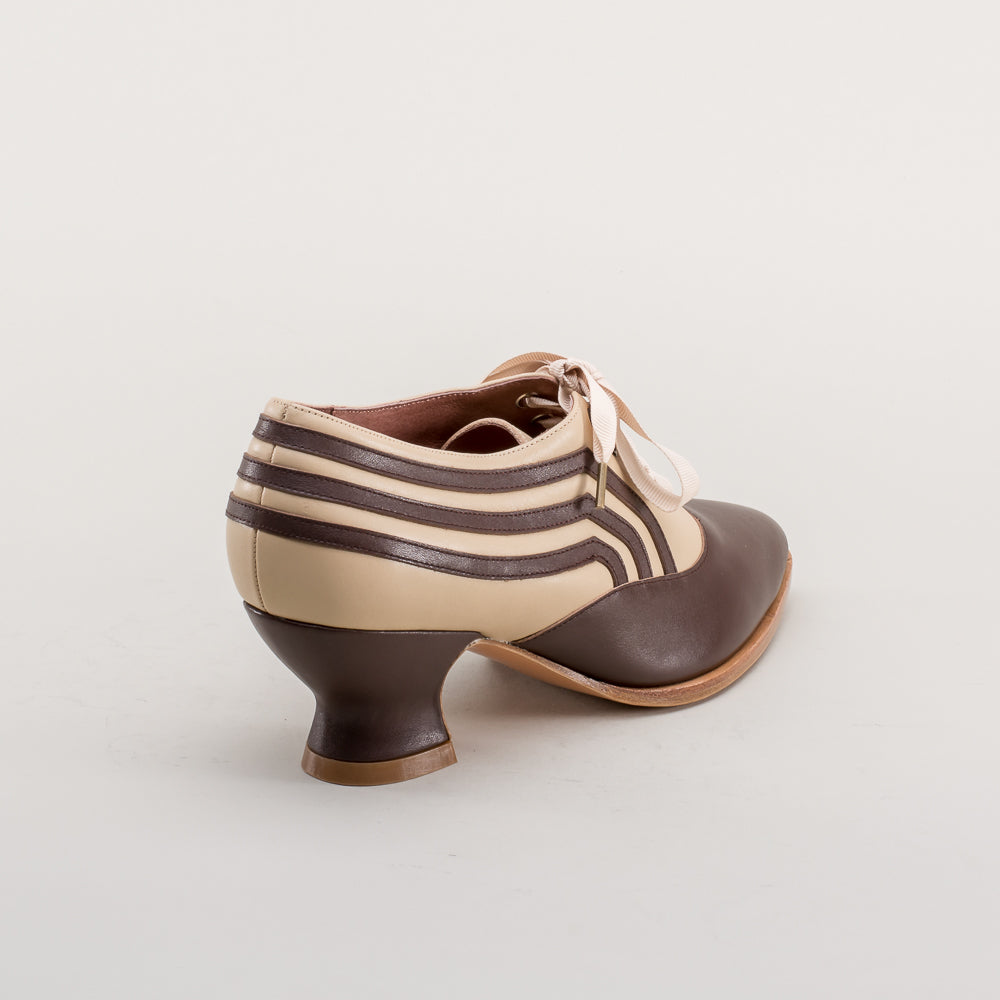 Bernadette Edwardian Oxfords (Tan/Brown)