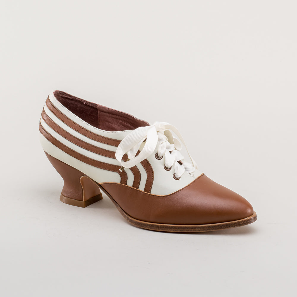 Bernadette Edwardian Oxfords (Tan/Ivory)