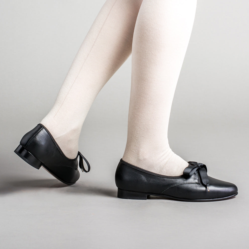 Bertie Regency Pumps (Black)