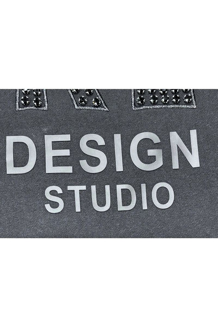 Black Label Black Studio T-Shirt in black, featuring a classic crew neck and minimalist design, made from comfortable cotton fabric.