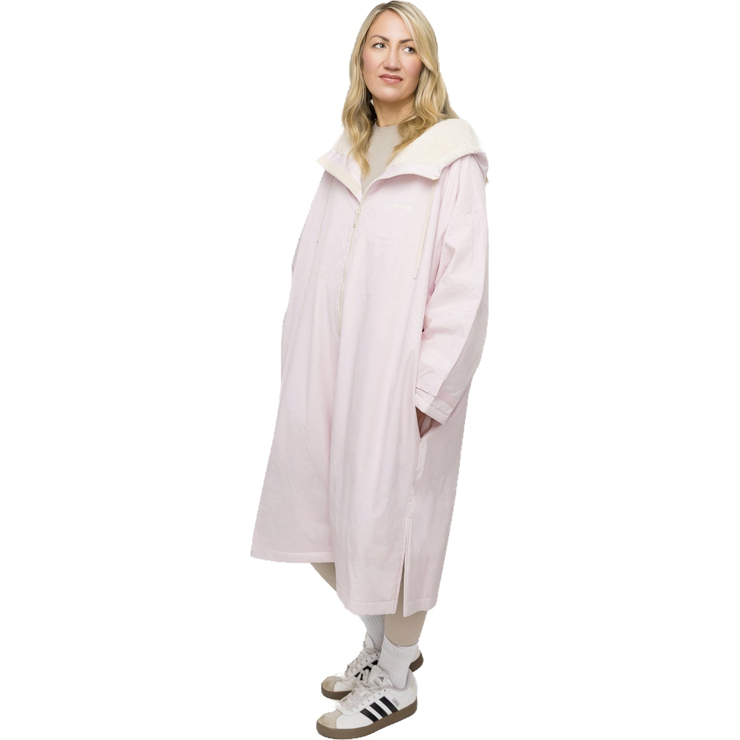 Bench Leacy Waterproof Changing Robe