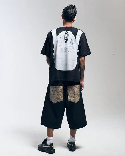 CAMISETA MOCHILA MAD PRETA - Four Street