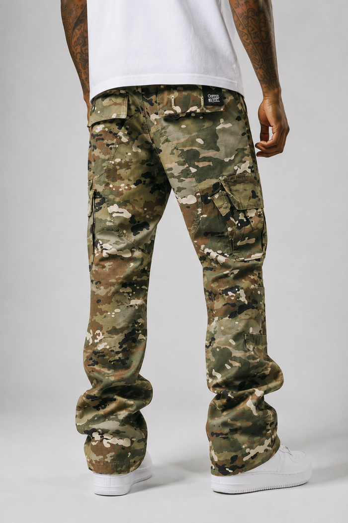 Copper Rivet men's vintage wash ripstop cargo pants with relaxed fit and multiple pockets, made from durable denim fabric.