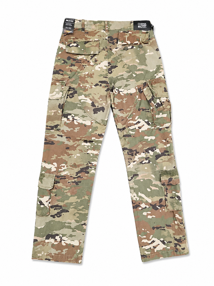 Copper Rivet men's vintage wash ripstop cargo pants in relaxed fit, showcasing durable denim fabric and multiple cargo pockets.