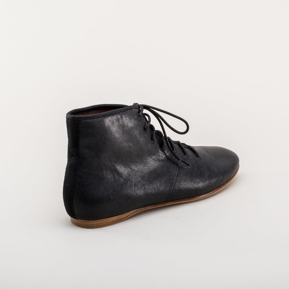 Emma Regency Leather Boots (Black)