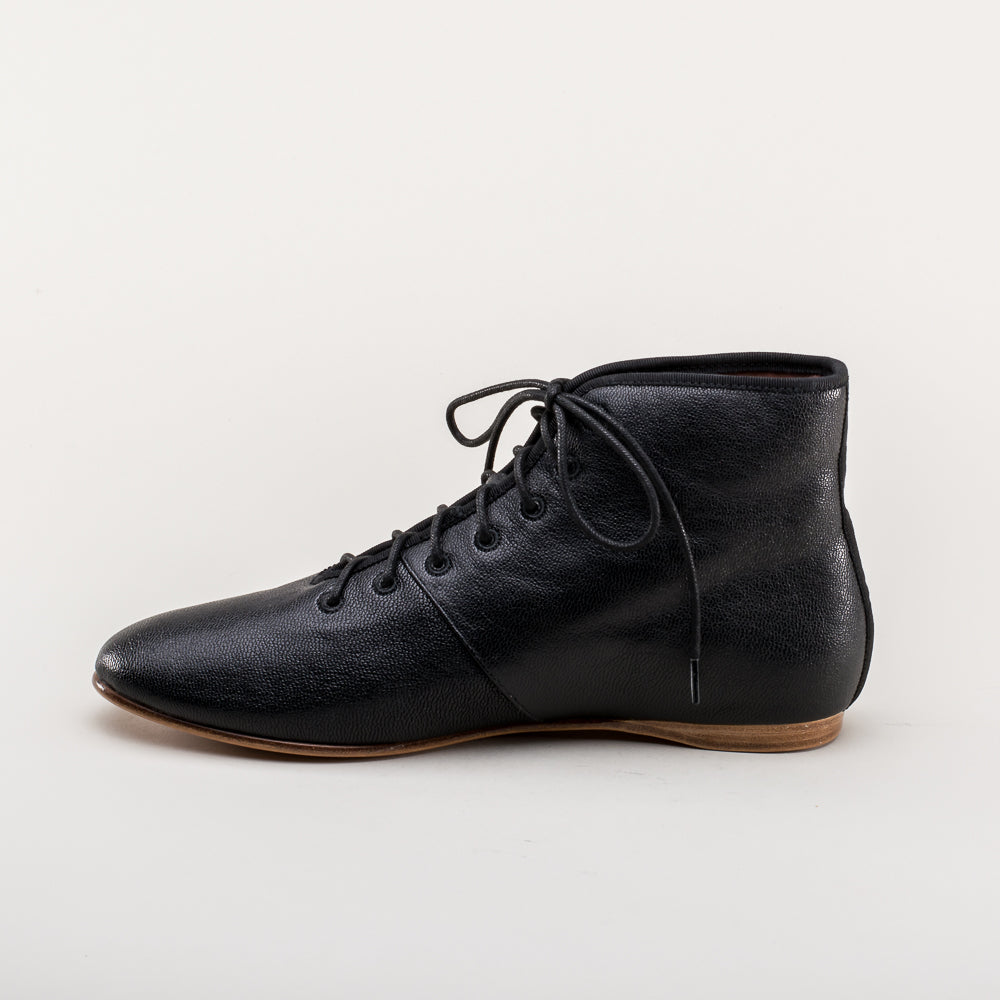 Emma Regency Leather Boots (Black)
