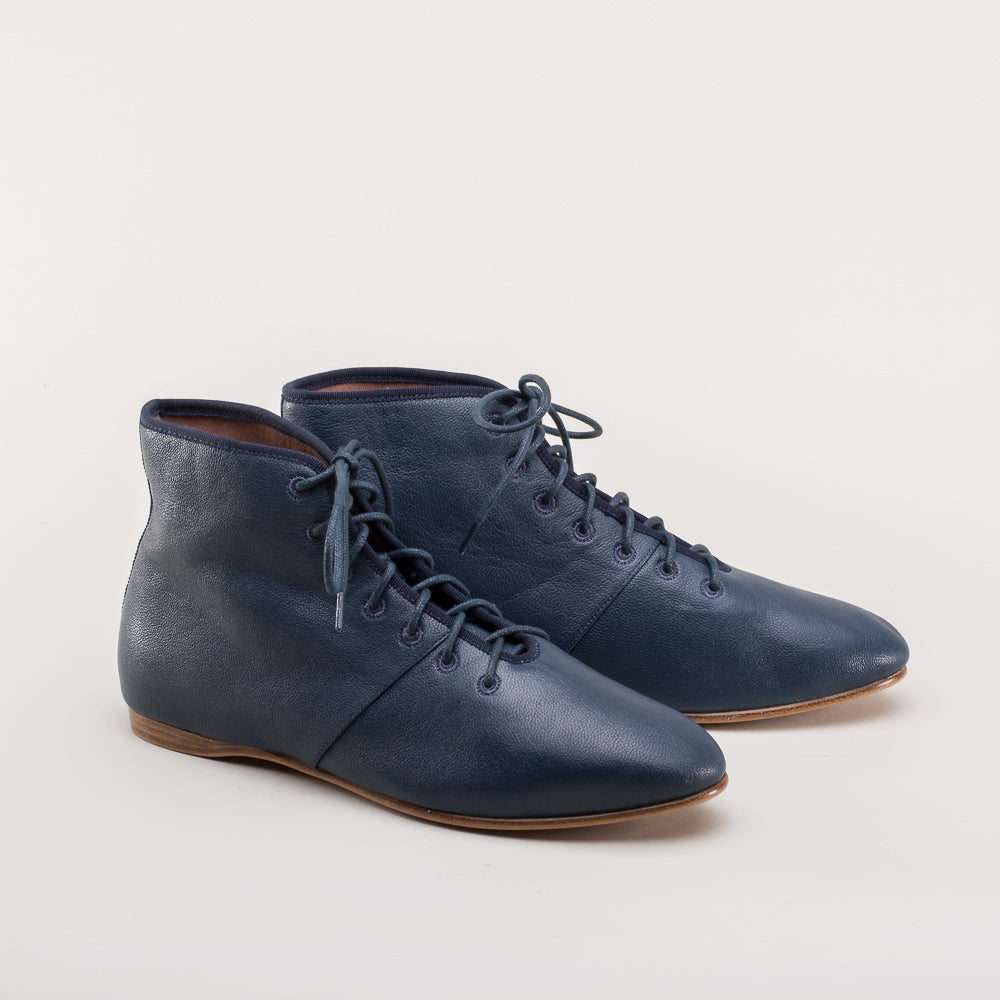 Emma Regency Leather Boots (Navy)