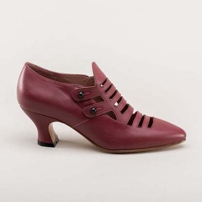 Endora Victorian Witch Shoes (Blood Red)