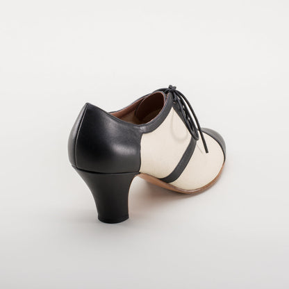 Evelyn Retro Oxfords (Tan/Black)
