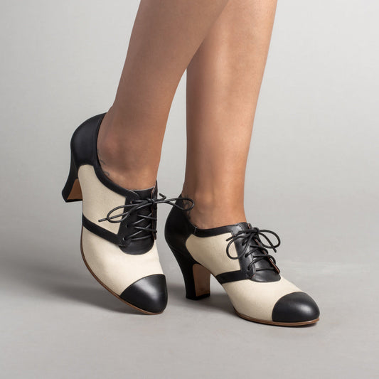 Evelyn Retro Oxfords (Tan/Black)