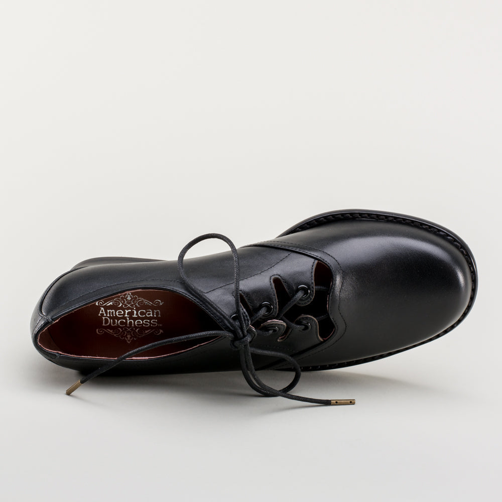 Ghillie Vintage Lace-Up Shoes (Black)