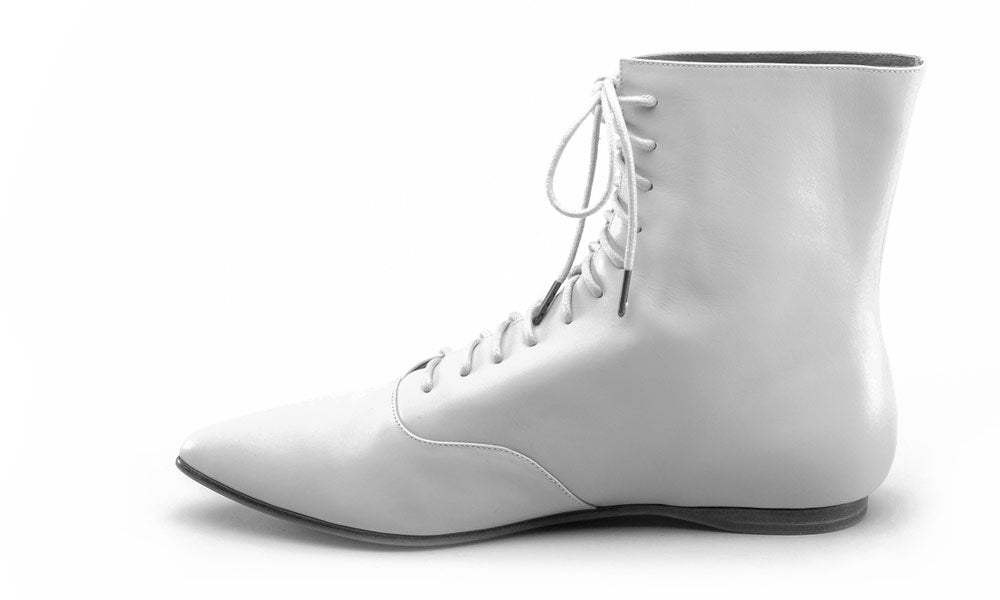 Hartfield Regency Leather Boots (Ivory)