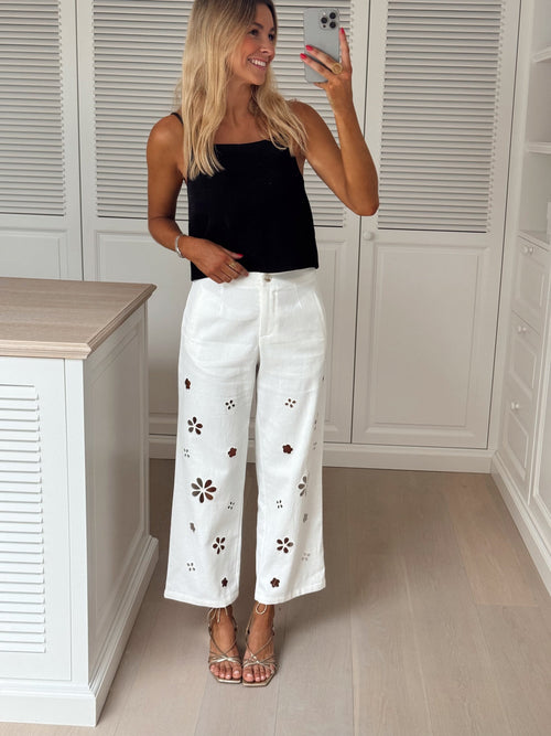 White Pres Jeans