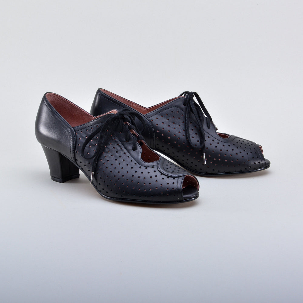 Jenny Vintage Oxfords (Black)