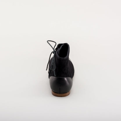 Keckley Victorian Side-Lace Boots (Black/Black)