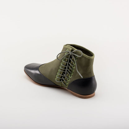 Keckley Victorian Side-Lace Boots (Green/Black)