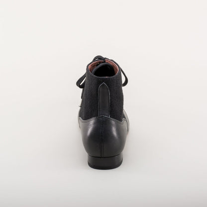 Larkspur Wool/Leather Lace-Up Boots (Black/Black)