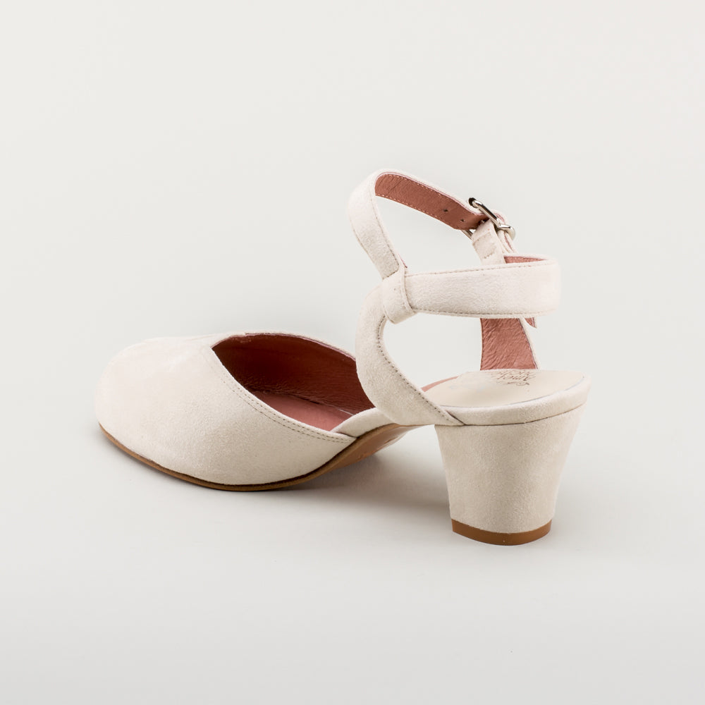 Lido Vintage Sandals (Ivory)