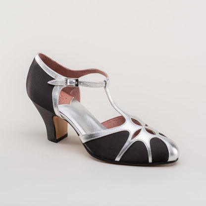Lilith Vintage Flapper T-Straps (Black/Silver)