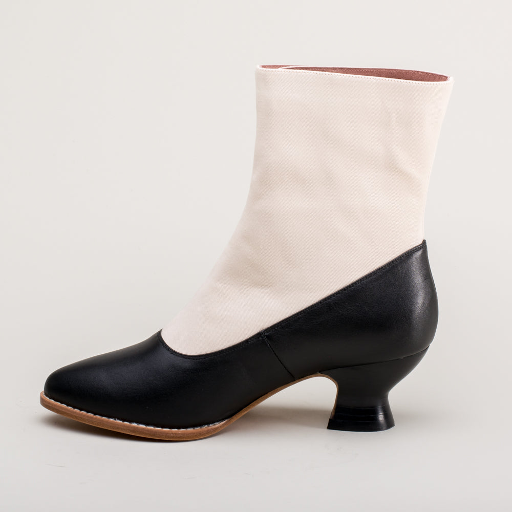 Manhattan Victorian Cloth-Top Button Boots (Ivory/Black)