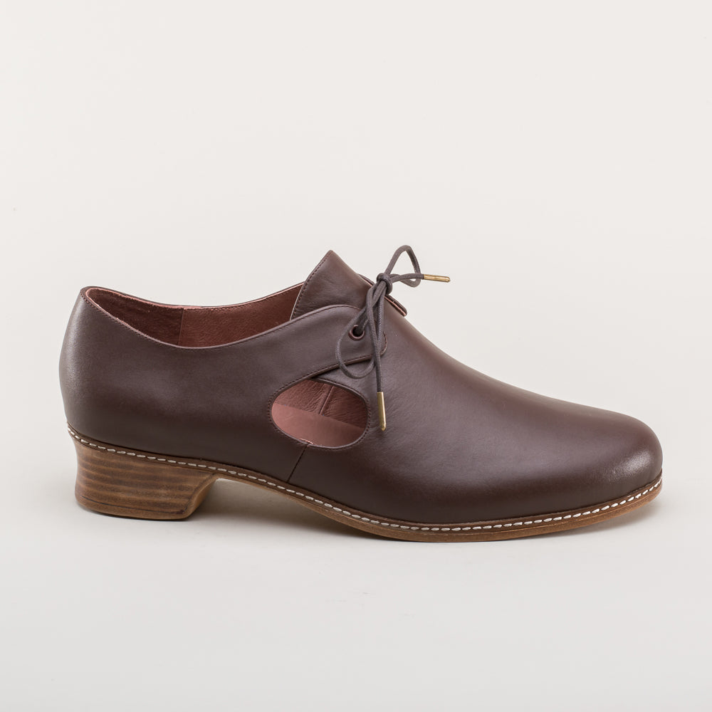 Marlowe Men's Renaissance Shoes (Brown)