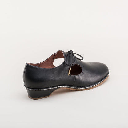 Mary Renaissance Shoes (Black)