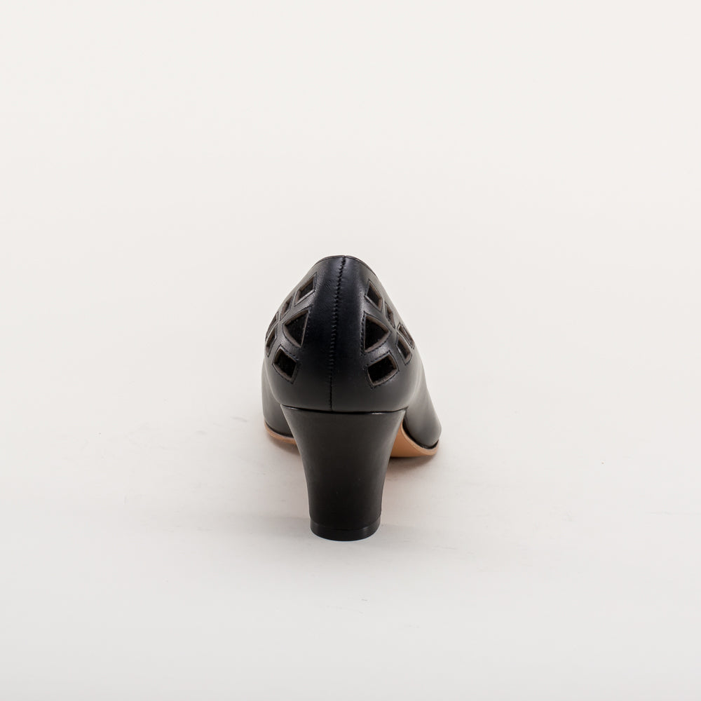 Meme Vintage Pumps (Black)