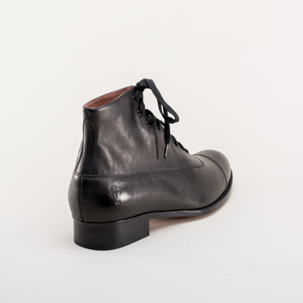 Noble Men's Vintage Lace-Up Boots (Black)