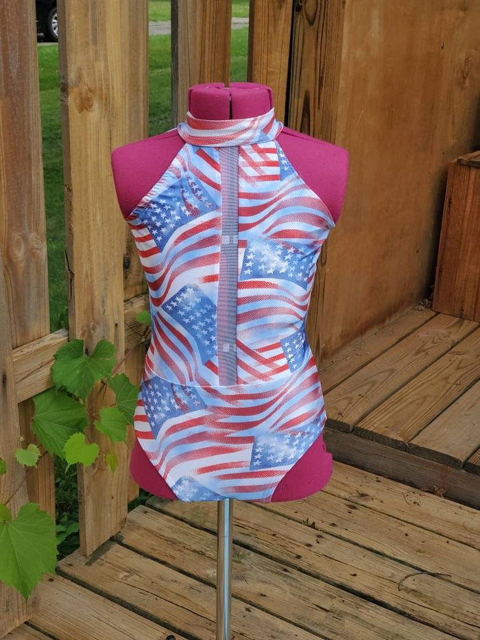 One of a kind 'Merica leo. Youth large