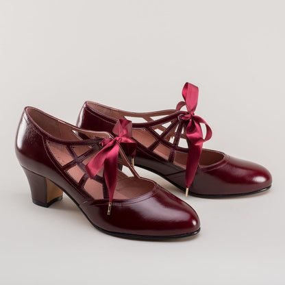 Parker Vintage Spiderweb Pumps (Merlot)