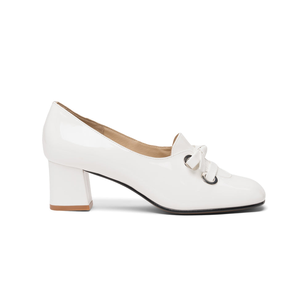 Pattie 1960s Shoes (White)