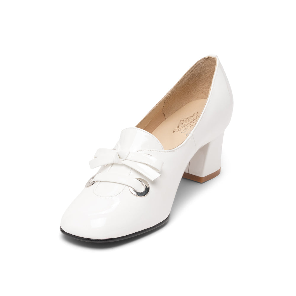Pattie 1960s Shoes (White)