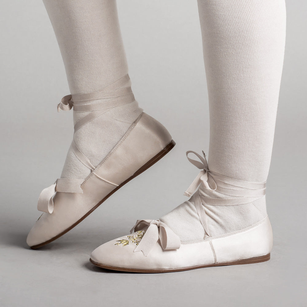 Penelope Regency Slippers (Ivory)