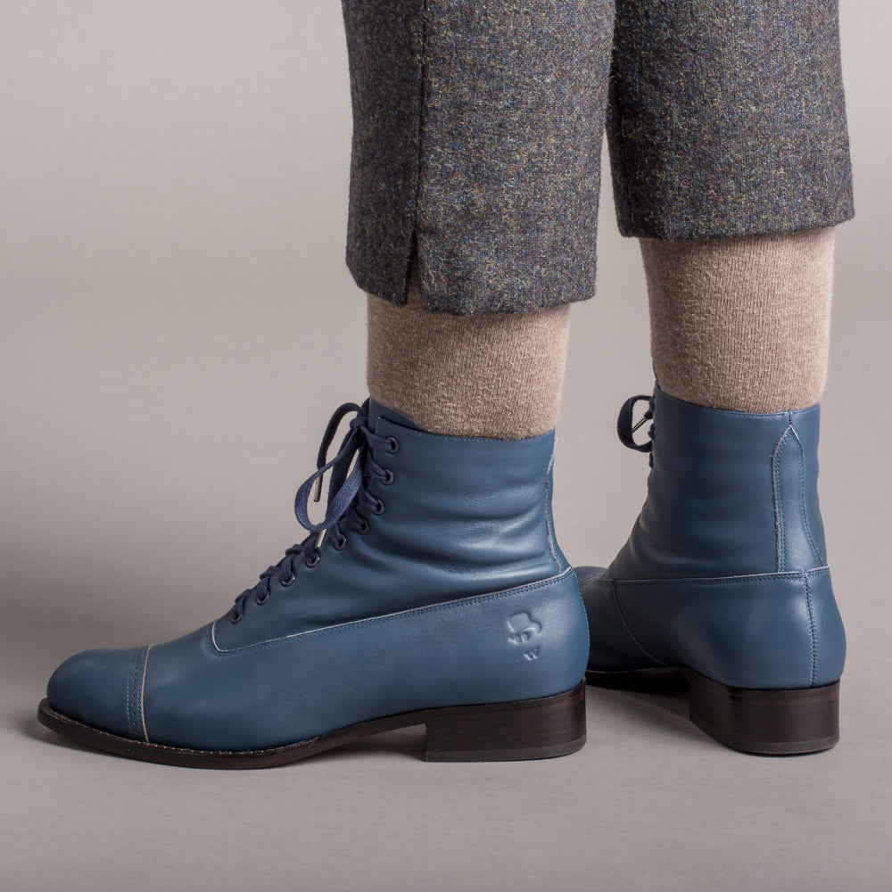 Rainey Vintage Lace-Up Boots (Blue)
