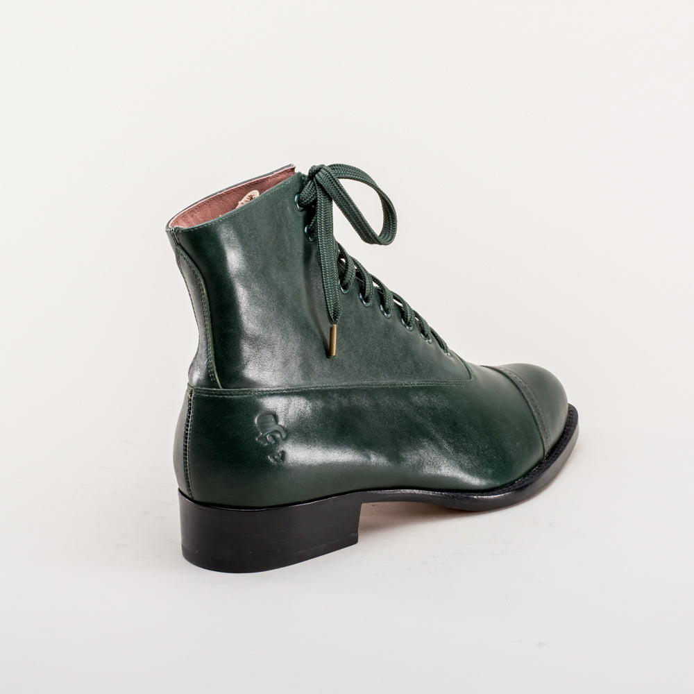 Rainey Vintage Lace-Up Boots (Green)