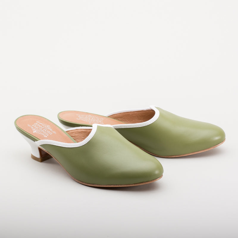 Sophie 18th Century Leather Mules (Green)