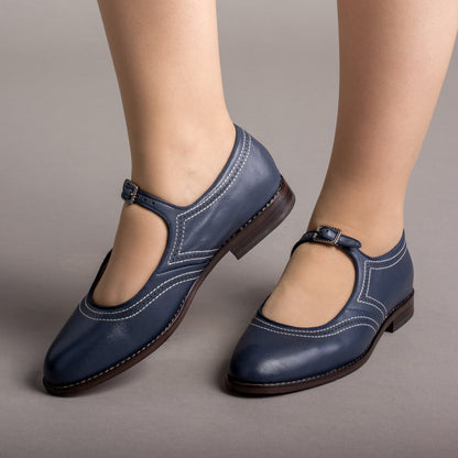 Wednesday Vintage Mary Jane Shoes (Navy)